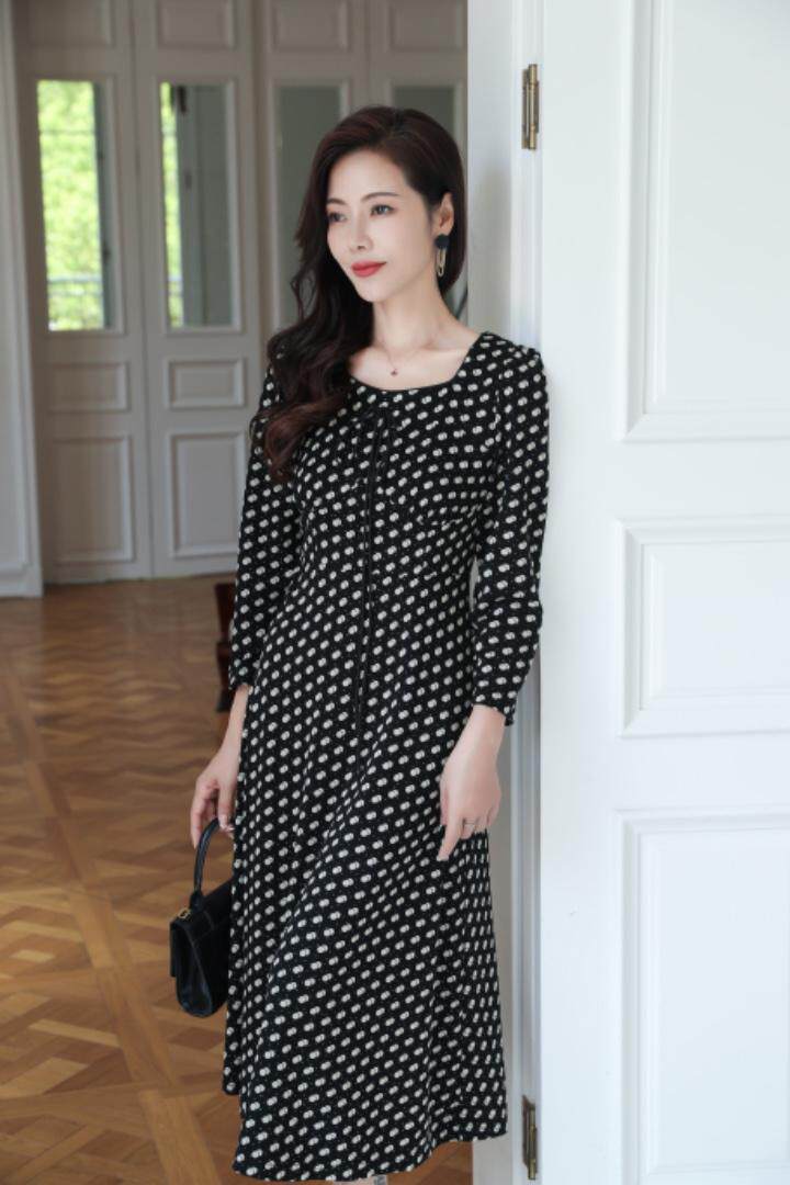 现货供应：罗马针织提花连衣裙，女装连衣裙，拉思维加丝