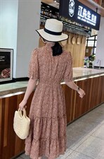 碎花修身连衣裙，女装连衣裙，米娜·丹怡