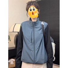 藏青色