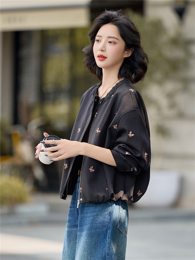 咖色刺绣小蝴蝶夹克美式复古外套女百搭休闲显瘦褶皱领短款上衣,女装短外套,梦懿尔
