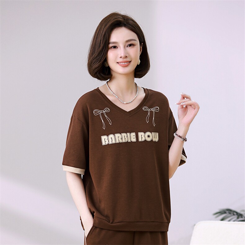 时尚宽松短袖T恤女夏季新款韩版百搭显瘦V领上衣休闲学生装，女装衬衫，叶笙衣