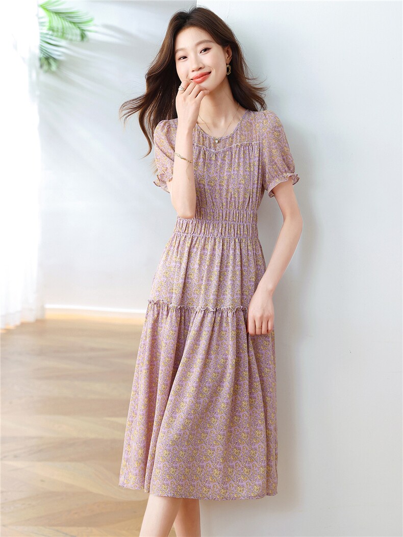小清新碎花连衣裙女2025夏季新款小个子收腰修身显瘦气质印花裙子,女装连衣裙,布芭啦