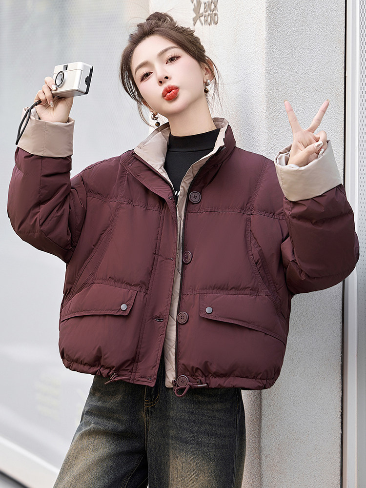 时尚拼色立领短款羽绒服女2024冬季小个子超好看面包服白鸭绒外套,女装羽绒服,美沁