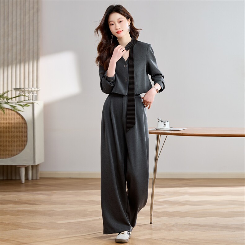 西装套装女2025新款春超火爆款职场高级感御姐穿搭阔腿裤独特漂亮,女装套装/套裙,辉之琳