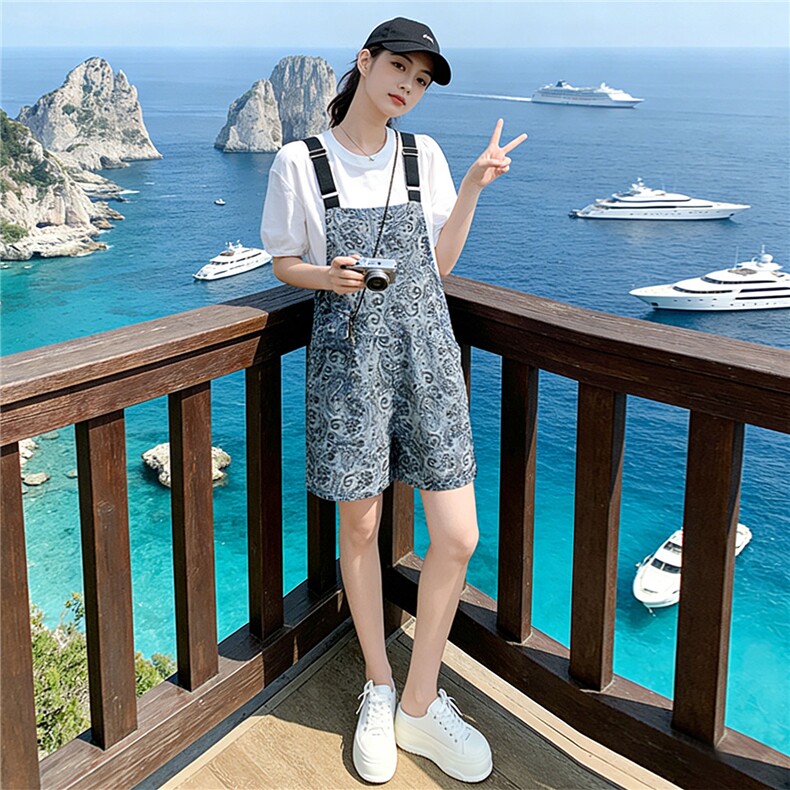 女夏季新款时尚运动休闲套装宽松显瘦减龄圆领上衣背带短裤两件套,女装套装/套裙,江南