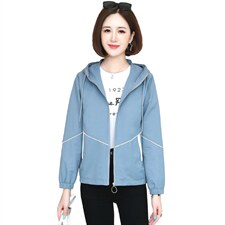 连帽短外套女2021春秋季韩版宽松bf夹克小个子上衣百搭春秋外套，女装短外套，依恋蒂丝