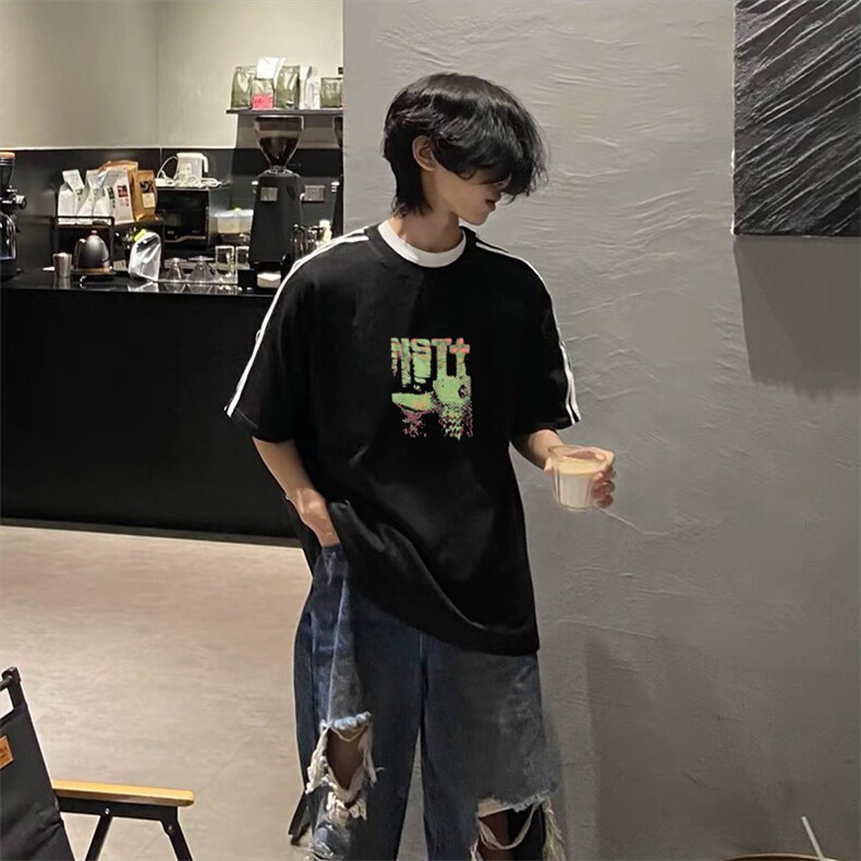 抖音得物高品质二开240克宽松纯棉美式潮牌三条杠织带短袖T恤,男装T恤,电商A486-1
