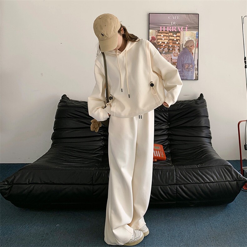 超好看米白色休闲运动套装女2025春季新款连帽卫衣阔腿裤两件套潮图片