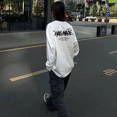 白色