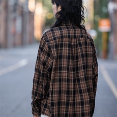 棕色