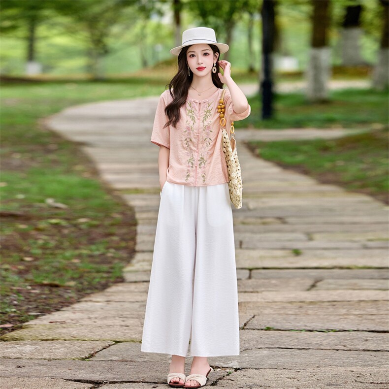 时尚洋气刺绣棉麻套装女2026夏季新款宽松遮肉显瘦阔腿裤两件套,女装套装/套裙,魅影