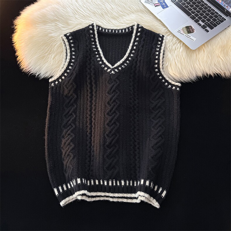 2026春款情侣针织马甲搭配衬衫叠穿设计感V领毛衣日系背心BX92-，男装背心/马甲，电商B278