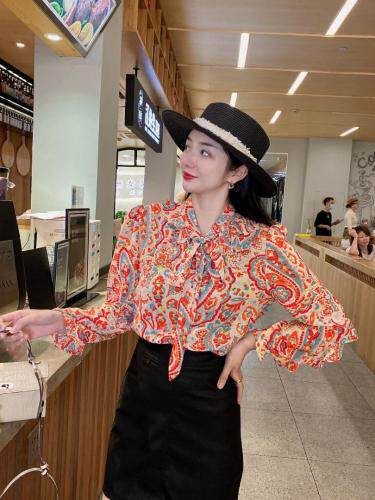 秋季新款气质款衬衫，女装衬衫，斐伦缇娜