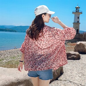 豹纹防晒衣薄款长袖短外套女春夏2022新款宽松百搭韩版洋气ins潮图片