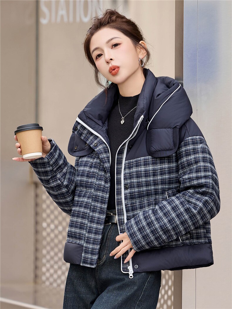 时尚格子连帽短款羽绒服女2025年冬季新款加厚保暖减龄白鸭绒外套,女装羽绒服,丽影随形