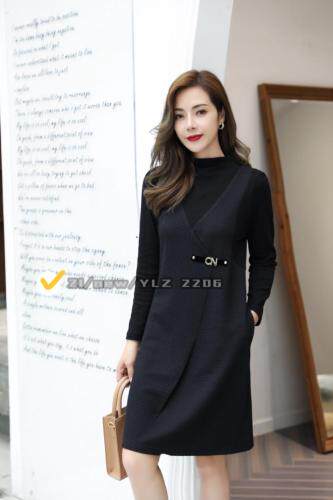 「现货」韩立体格连衣裙，女装连衣裙，伊洛姿