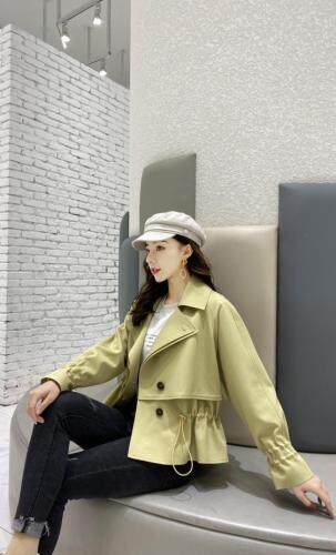 春节新款风衣外套，女装风衣，吉之红