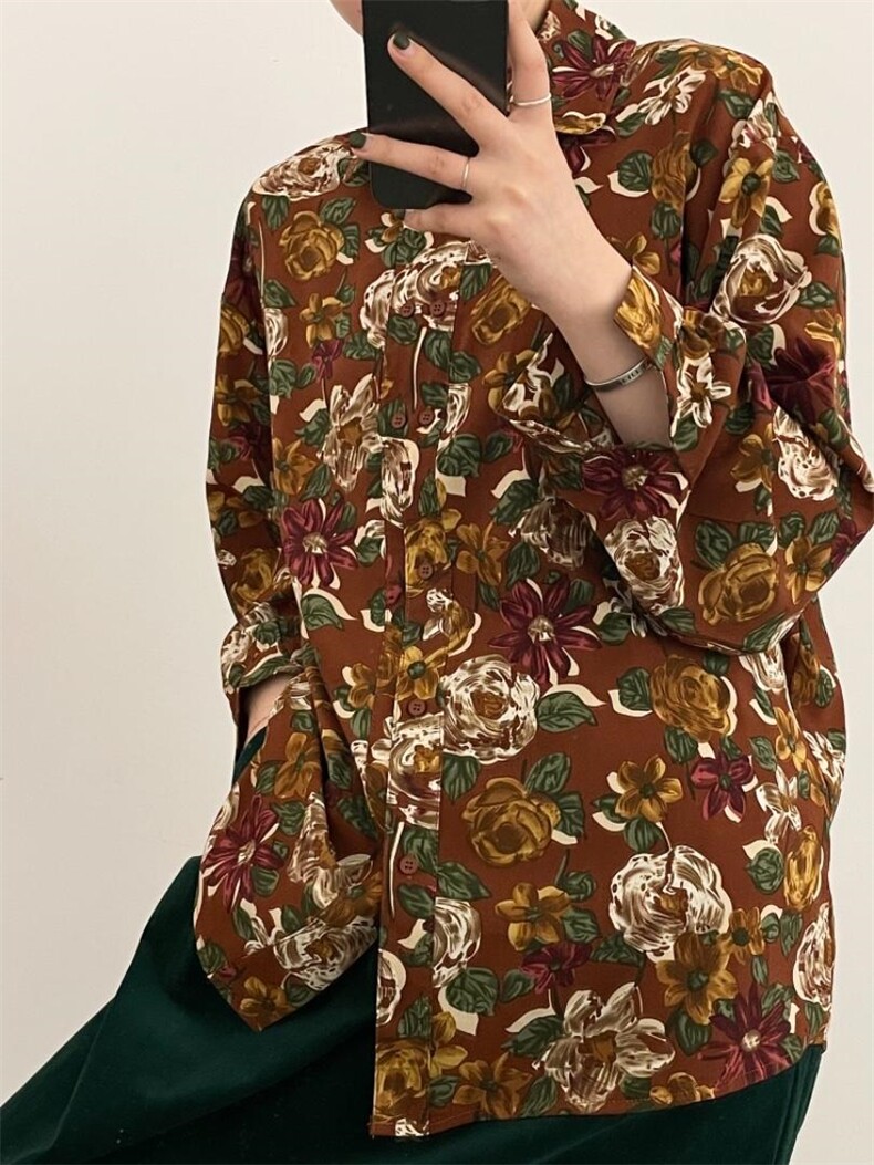 复古小花衬衫，女装衬衫，韩日依酷