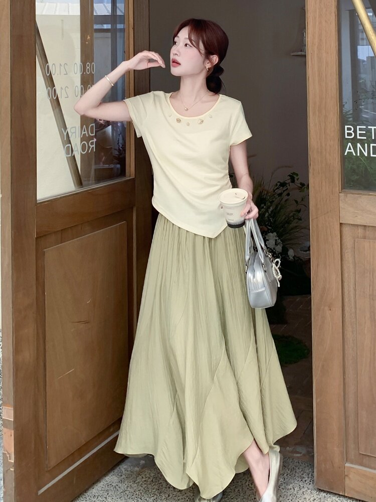 气质绝美T恤半身裙套装女夏超好看两件套韩系穿搭高级小众不撞款,女装套装/套裙,莘蕾