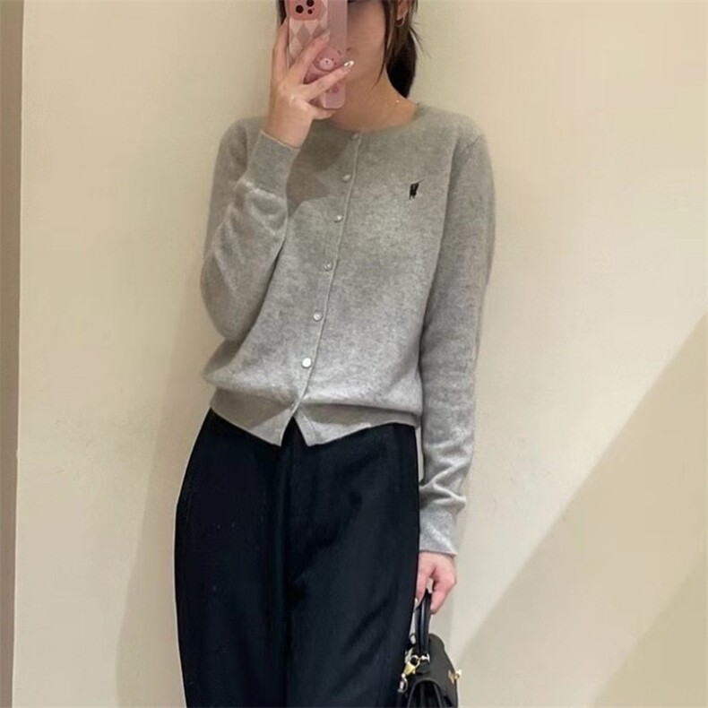 2025年秋季新款百搭女士系扣圆领长袖针织开衫,针织衫/毛衣,佑昭祥羊绒