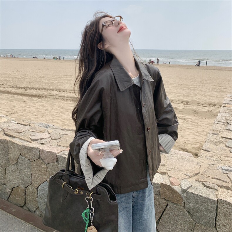美拉德咖色设计感条纹皮衣外套女2025秋季新款慵懒风百搭减龄外套图片