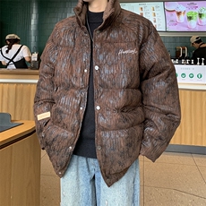 深棕色