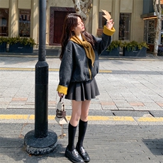 立体碎花灰色毛呢外套女秋冬季2025新款小个子气质独特超好看大衣，女装短外套，2C129
