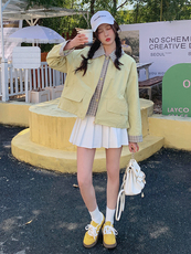 现货韩版时尚假两件短外套女洋气春秋季新款小个子显瘦工装夹克，女装短外套，韩蔻秀