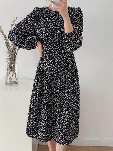 印花连衣裙，女装连衣裙，FMV