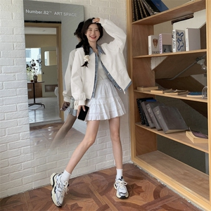 独特超火好看粉色假两件外套女春2025小众短款牛仔拼接棒球服夹克图片