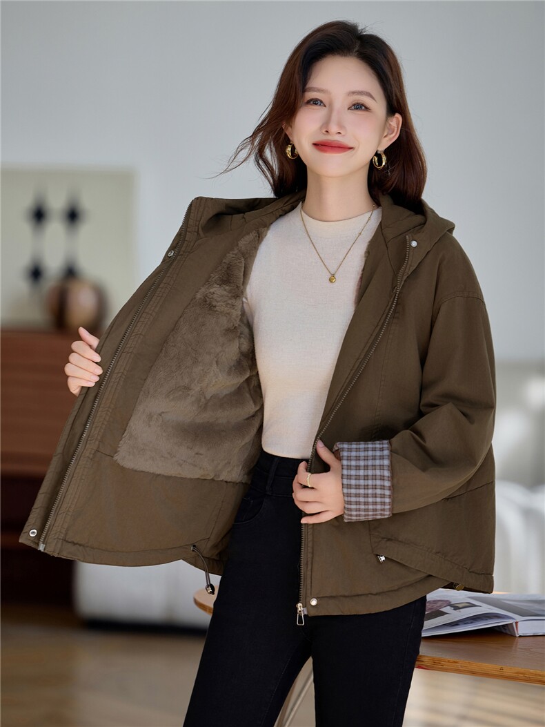 现货！2025冬季新款加绒加厚棉衣棉服外套女外套,女装棉衣/棉服,依万里