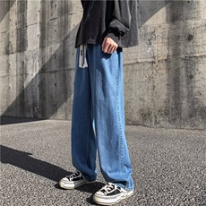 深蓝色