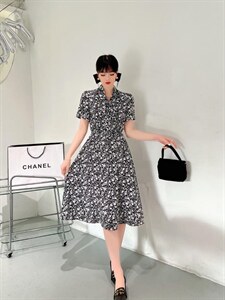 [现货]碎花连衣裙，两色、四个尺码图片