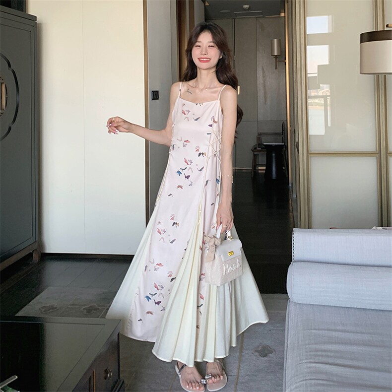 法式复古优雅气质显瘦连衣裙女2025夏季设计感蝴蝶印花鱼尾吊带裙,女装连衣裙,2C037