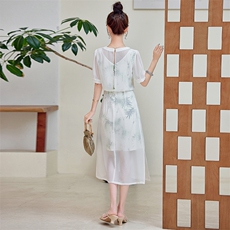 【夏季女装新款】时尚优雅新中式立领下摆开叉仿真丝中长款连衣裙，女装连衣裙，天丽