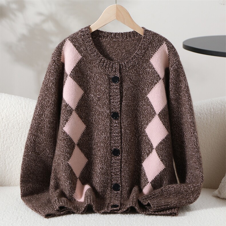 2025年秋季新款百搭女士菱形圆领花纱长袖开衫，女装羊绒衫，名驰羊绒