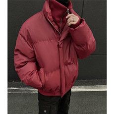 酒红色