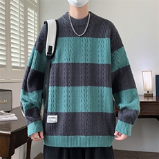 灰绿色