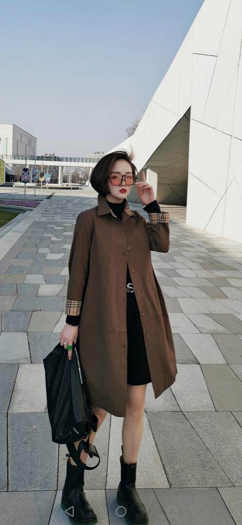 2022春季拼格休闲风衣，女装风衣，芷箐伊苑