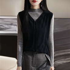 连帽针织马甲女2025新款精纺细毛宽松显瘦减龄外搭无袖坎肩上衣，女装马甲，朝思羊绒