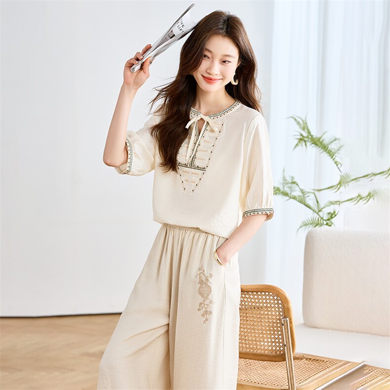 2025年夏季新款名族风简约舒适套装，女装套装/套裙，多彩