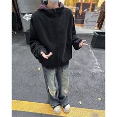 黑色