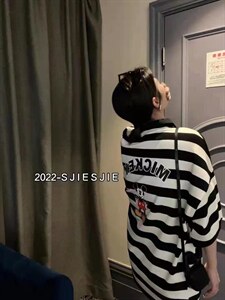 短袖条纹polo衫米奇图片