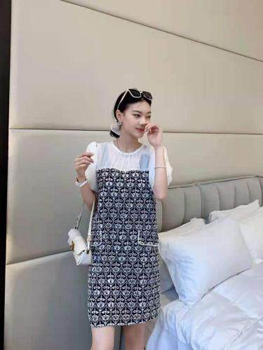 连衣裙，女装连衣裙，Mokou陌扣