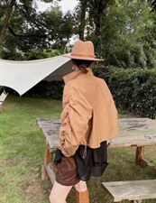 2021秋季新款韩版时尚休闲袖抽牛筋下摆抽绳短款风衣外套，女装风衣，L·H·X