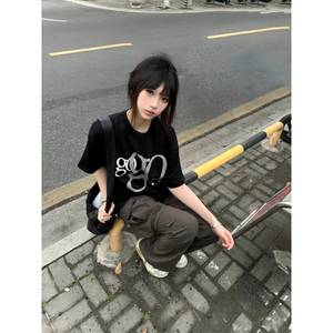 T0752-P25 潮酷情侣穿搭 创意字母设计男男女同款纯棉短袖图片