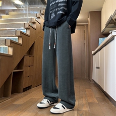 灰色