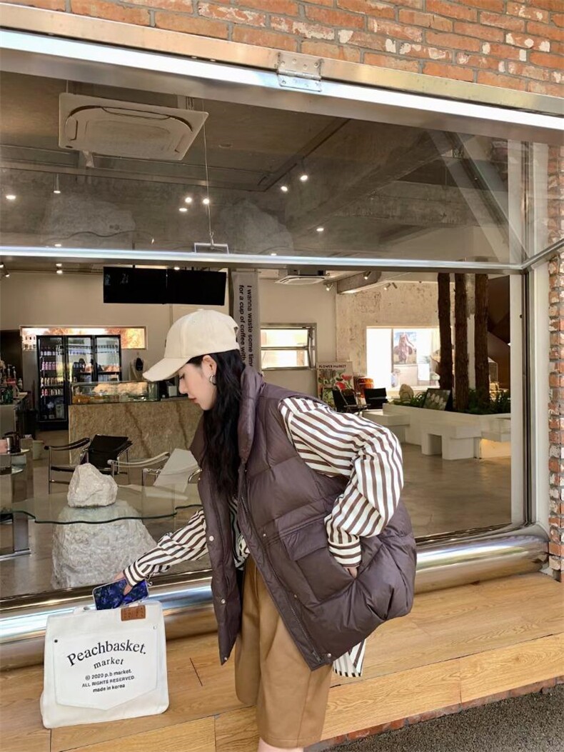 羽绒马甲女2022秋冬新款加厚保暖连帽马夹外穿坎肩，女装马甲，川哲