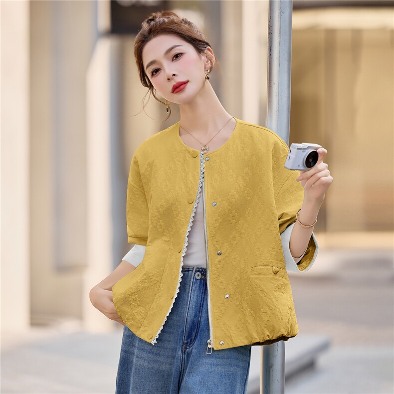 2026春秋撞色花边短外套女圆领提花宽松洋气中年妈妈休闲夹克上衣,女装短外套,余墨