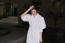 【现货】夏季新款韩版纯色连衣裙，女装连衣裙，易霏金熙